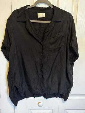 DISSH Button Up Short Sleeve Shirt Size US 6 Black Cupro Viscose